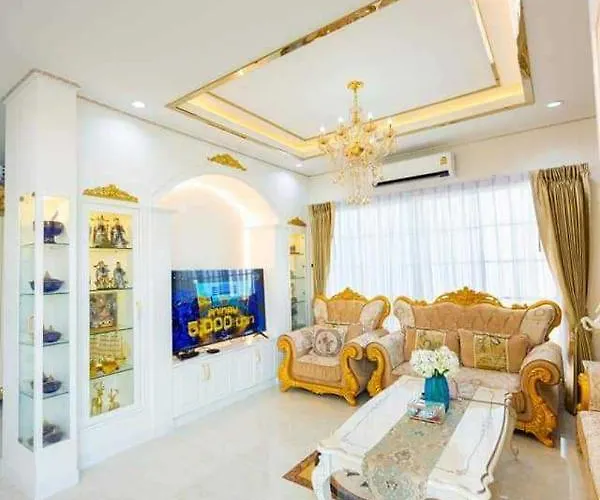 Thebloom Poolvilla *
